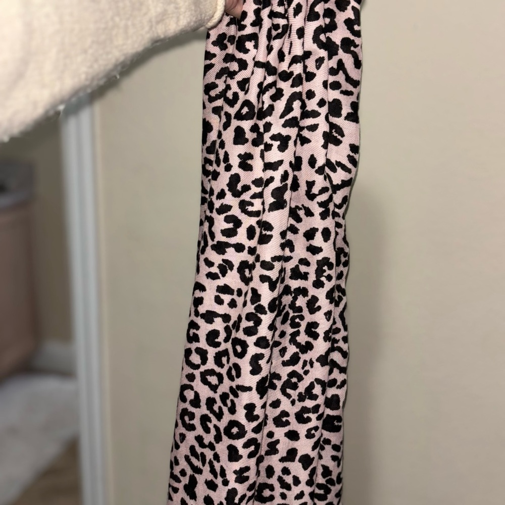 Pink Leopard Print Scarf